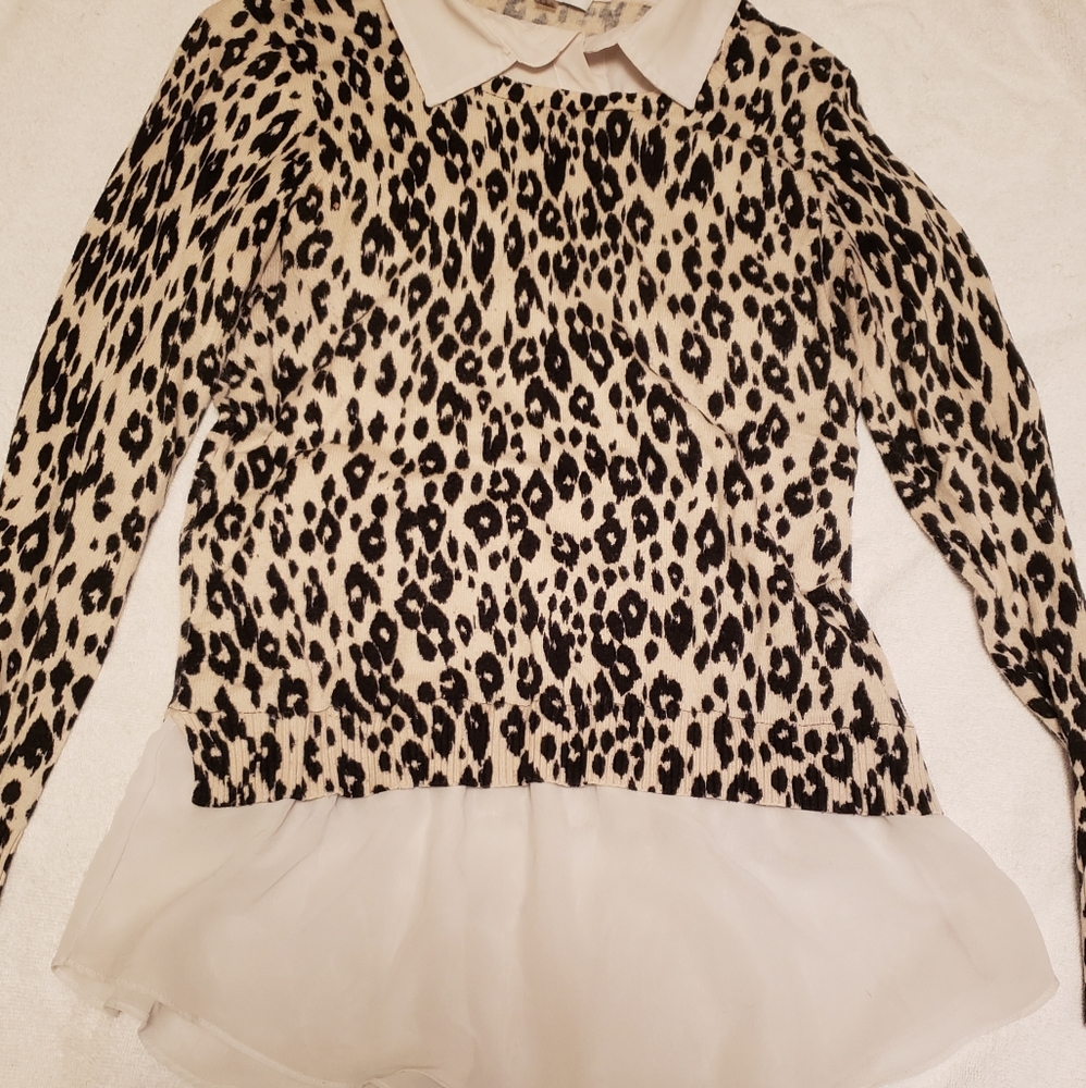 DKNYC sweater